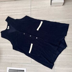 Tuckernuck Navy Blue Sleeveless Button Front Tunic with Cream Trim